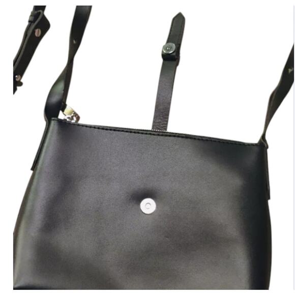 J Crew Black Leather Crossbody Bag - Picture 3 of 6